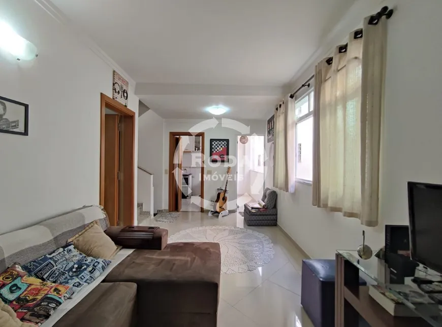 Foto 1 de Casa de Condomínio com 3 Quartos à venda, 180m² em Gonzaga, Santos
