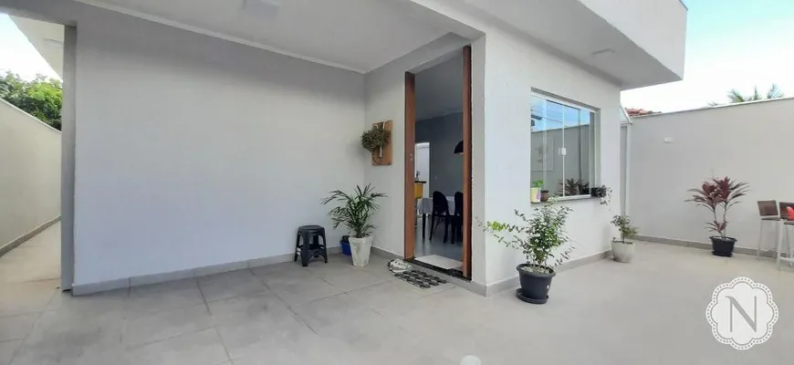 Foto 1 de Casa com 2 Quartos à venda, 90m² em Belas Artes, Itanhaém