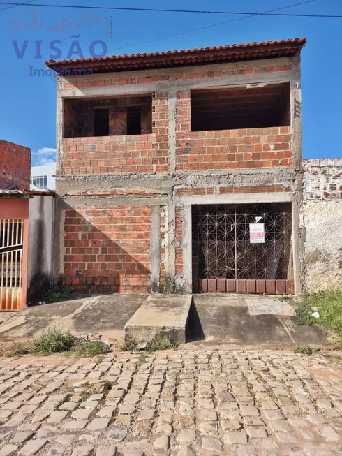 Foto 1 de Casa com 4 Quartos à venda, 182m² em Alto de Sao Manoel, Mossoró