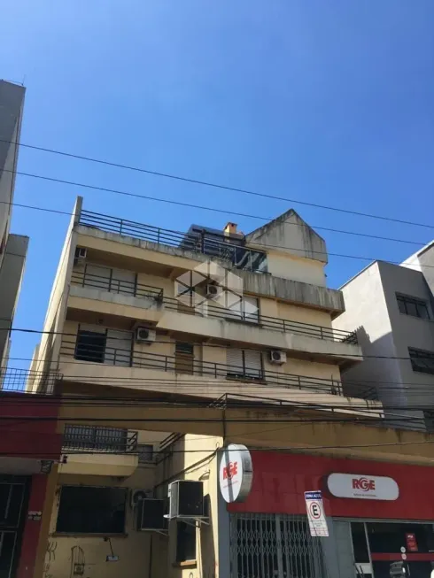 Foto 1 de Apartamento com 4 Quartos à venda, 240m² em Centro, Santa Maria