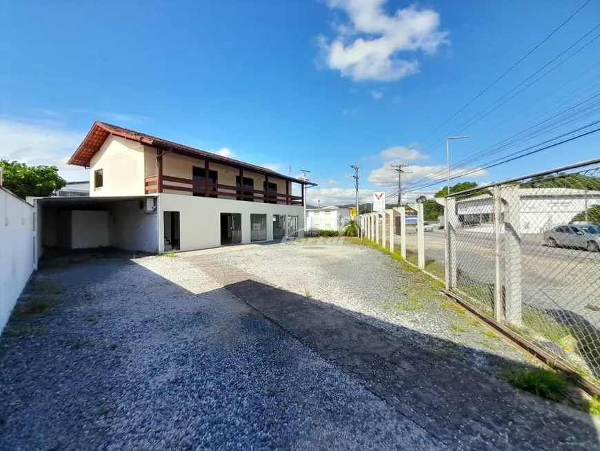 Foto 1 de Casa com 3 Quartos para alugar, 256m² em Bela Vista, Gaspar