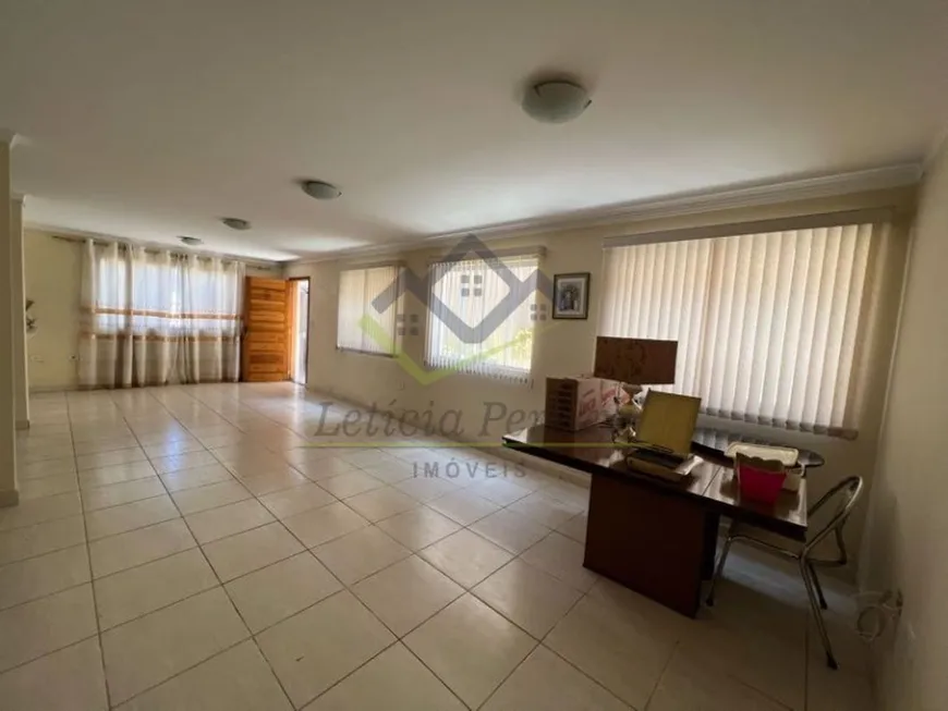 Foto 1 de Casa com 3 Quartos à venda, 242m² em Vila Costa, Suzano