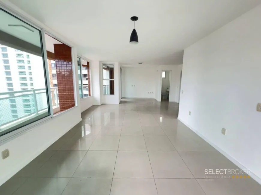 Foto 1 de Apartamento com 3 Quartos à venda, 136m² em Meireles, Fortaleza