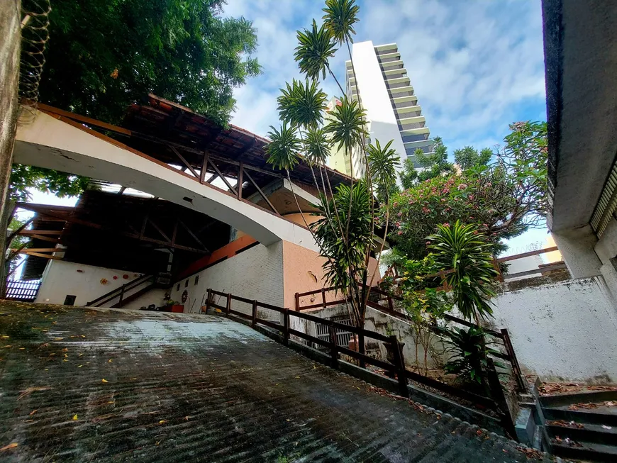 Foto 1 de Casa com 4 Quartos à venda, 900m² em Cocó, Fortaleza