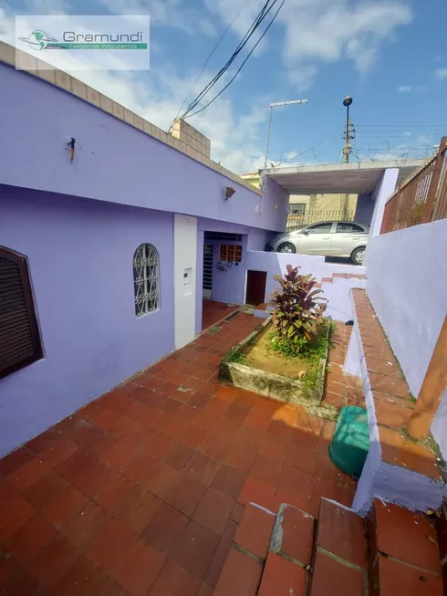 Foto 1 de Casa com 2 Quartos à venda, 125m² em Vila Brasilina, São Paulo