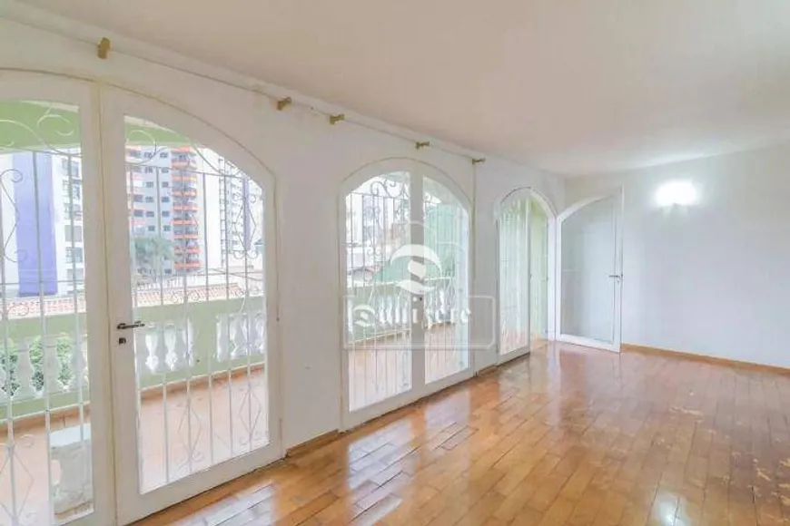 Foto 1 de Casa com 3 Quartos à venda, 245m² em Vila Valparaiso, Santo André