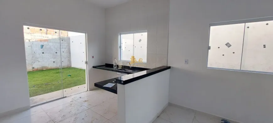 Foto 1 de Casa com 2 Quartos à venda, 50m² em Loteamento Jardim Primavera, Lorena