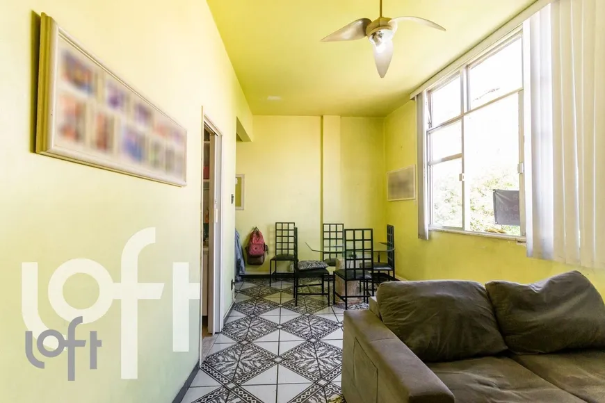 Foto 1 de Apartamento com 2 Quartos à venda, 70m² em Grajaú, Rio de Janeiro