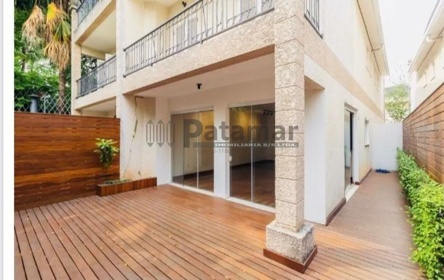 Foto 1 de Casa de Condomínio com 3 Quartos à venda, 300m² em Jardim Viana, São Paulo