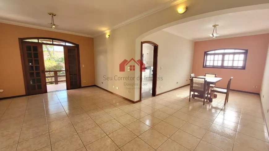 Foto 1 de Casa de Condomínio com 3 Quartos à venda, 309m² em Granja Viana, Cotia