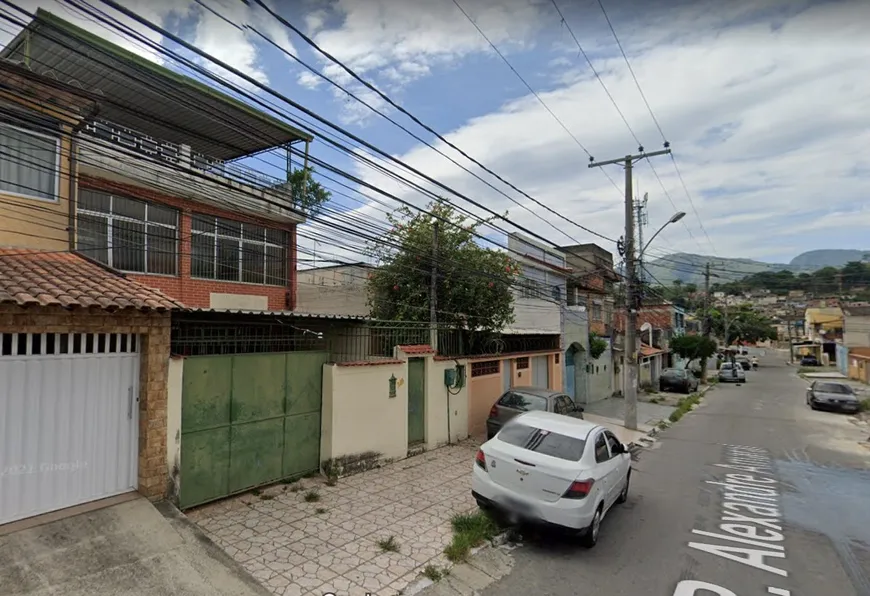 Foto 1 de Casa com 3 Quartos à venda, 214m² em Santíssimo, Rio de Janeiro