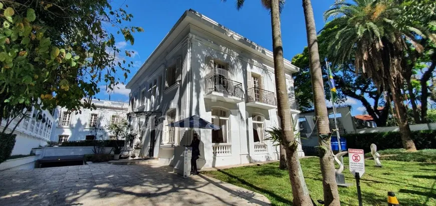 Foto 1 de Casa para venda ou aluguel, 1412m² em Jardim América, São Paulo