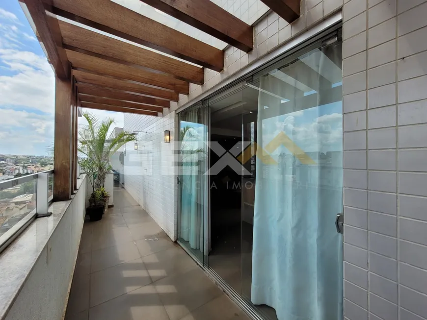 Foto 1 de Cobertura com 4 Quartos à venda, 220m² em Santa Clara, Divinópolis