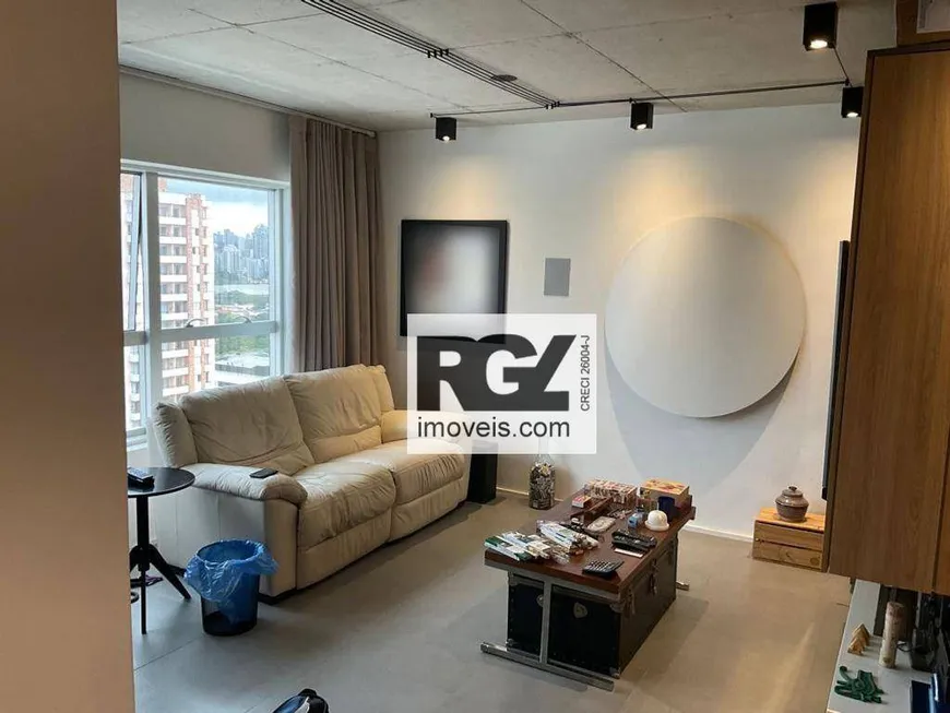 Foto 1 de Apartamento com 3 Quartos à venda, 75m² em Vila Olímpia, São Paulo