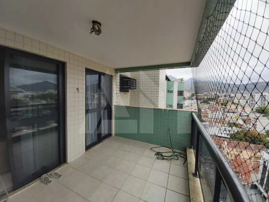 Foto 1 de Apartamento com 4 Quartos à venda, 105m² em Todos os Santos, Rio de Janeiro