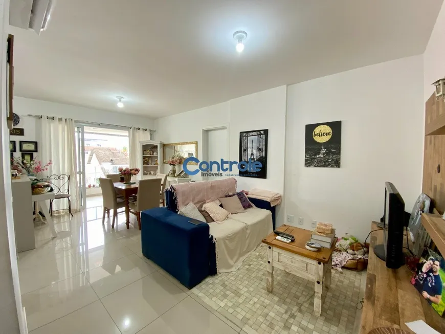 Foto 1 de Apartamento com 2 Quartos à venda, 88m² em Barreiros, São José