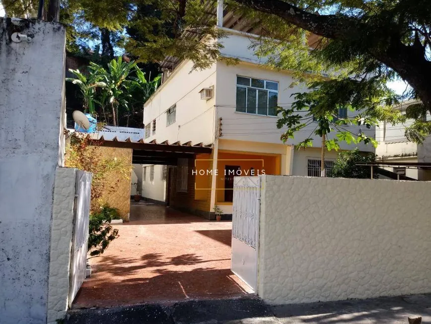 Foto 1 de Casa com 3 Quartos à venda, 250m² em Fonseca, Niterói