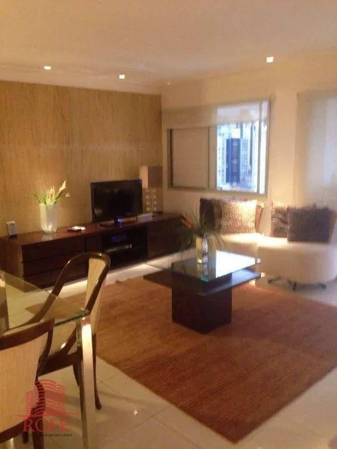 Foto 1 de Apartamento com 2 Quartos à venda, 67m² em Itaim Bibi, São Paulo