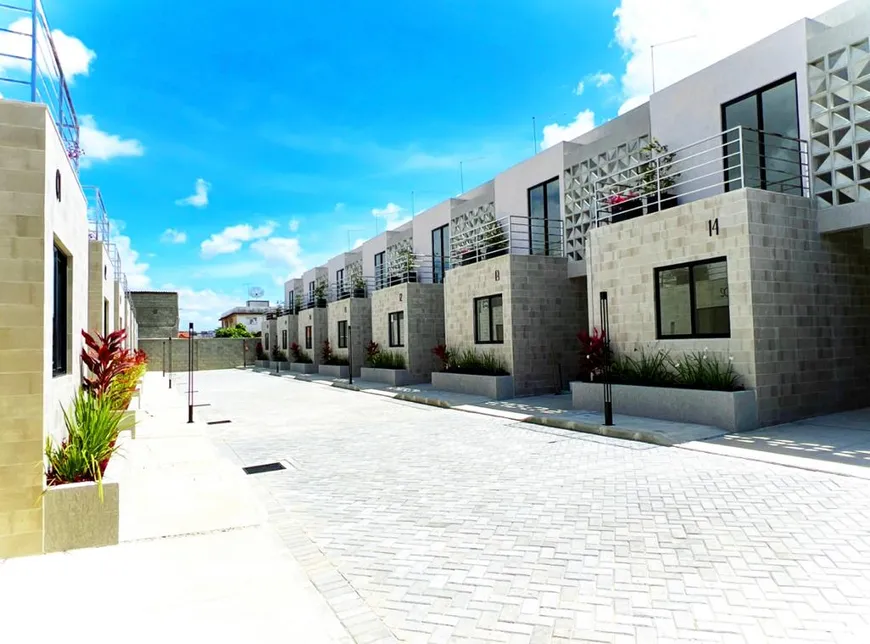 Foto 1 de Casa de Condomínio com 3 Quartos à venda, 101m² em Centenario, Campina Grande