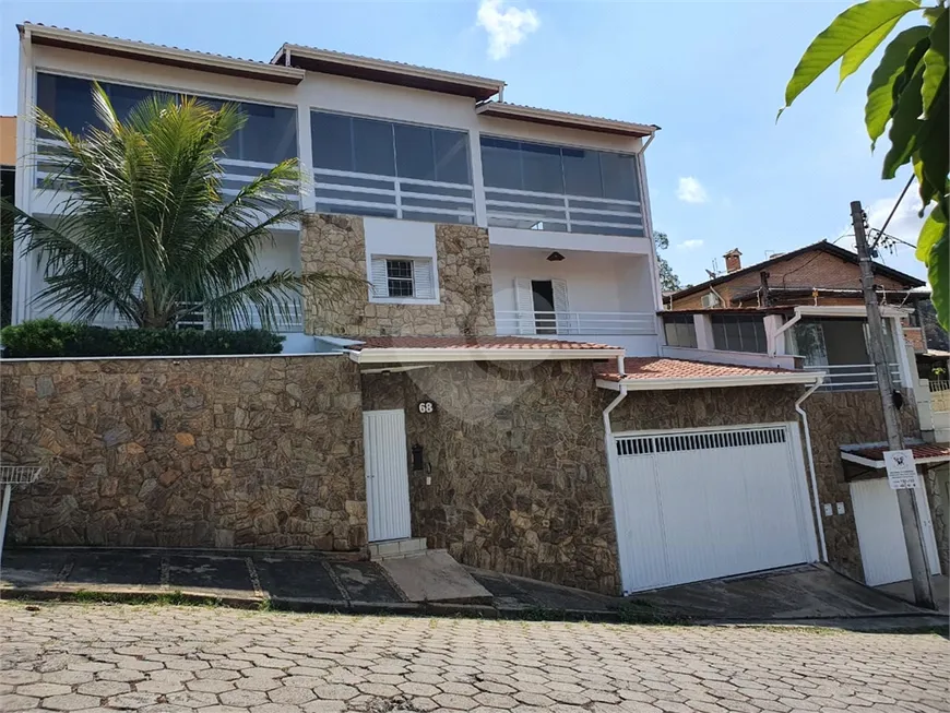 Foto 1 de Casa com 4 Quartos à venda, 386m² em Jardim Sao Roberto, Amparo