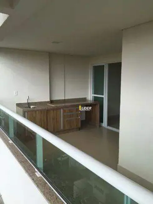 Foto 1 de Apartamento com 3 Quartos à venda, 105m² em Martins, Uberlândia