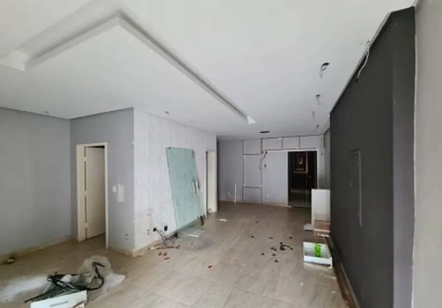 Foto 1 de Sala Comercial com 3 Quartos para alugar, 250m² em Cachoeirinha, Manaus