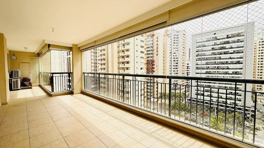 Foto 1 de Apartamento com 3 Quartos à venda, 194m² em Jardim Aquarius, São José dos Campos