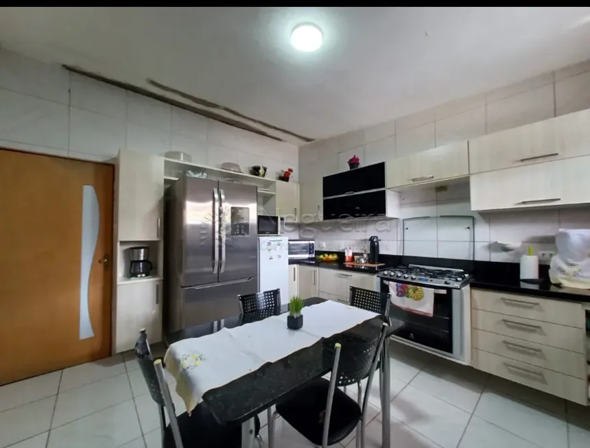 Foto 1 de Casa com 3 Quartos à venda, 143m² em Bongi, Recife