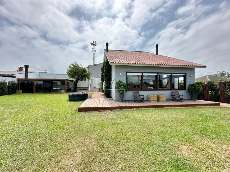 Foto 1 de Casa com 4 Quartos à venda, 199m² em Rainha Do Mar, Xangri-lá