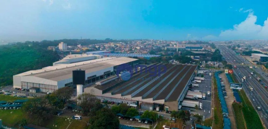 Foto 1 de Galpão/Depósito/Armazém para alugar, 150m² em Jardim Cumbica, Guarulhos