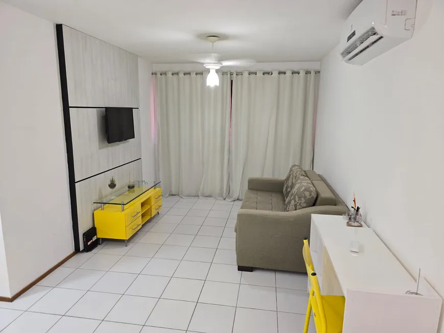 Foto 1 de Apartamento com 1 Quarto para alugar, 45m² em Ponta Verde, Maceió