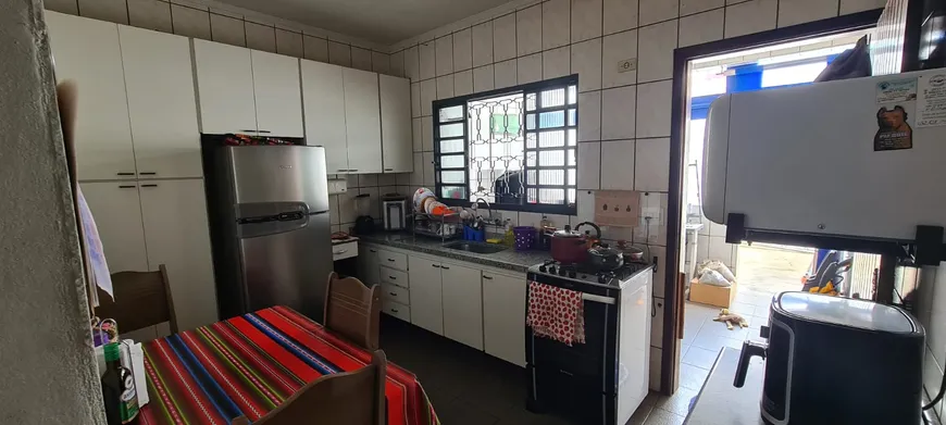 Foto 1 de Casa com 2 Quartos à venda, 100m² em Vila Carrão, São Paulo