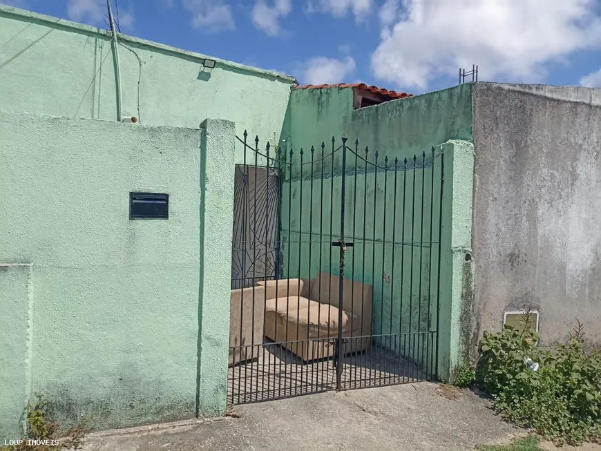 Foto 1 de Casa com 2 Quartos à venda, 231m² em Cidade dos Funcionários, Fortaleza