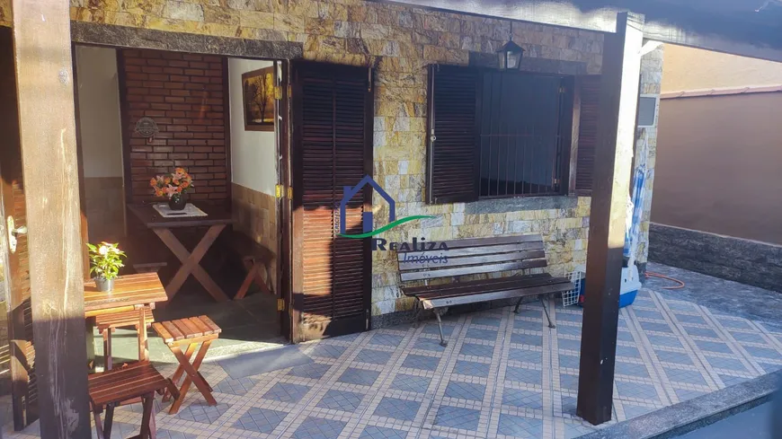 Foto 1 de Casa com 3 Quartos à venda, 180m² em Manilha, Itaboraí