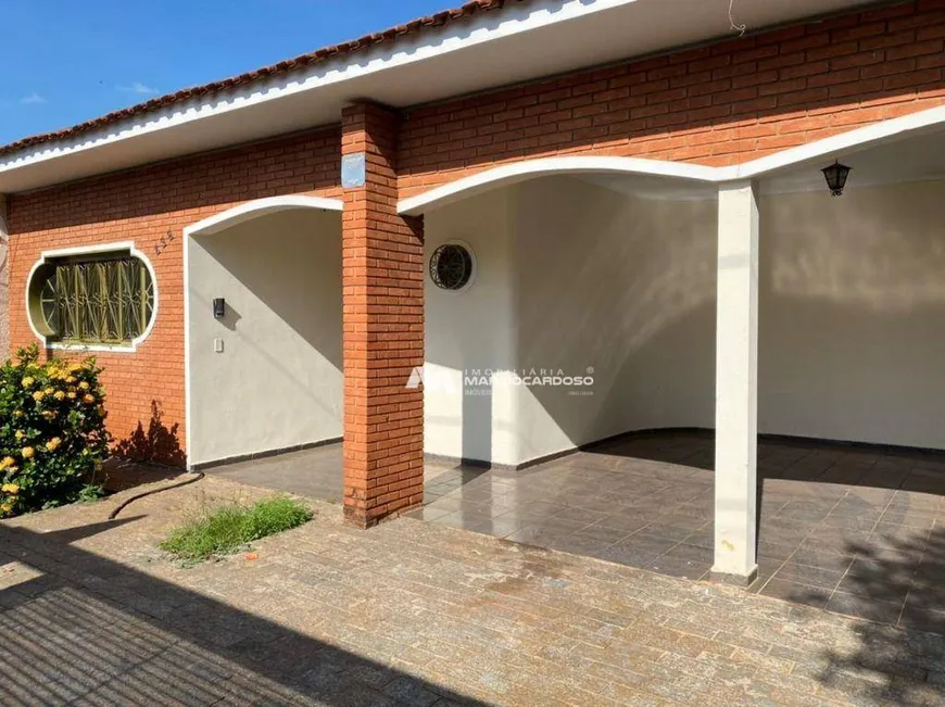 Foto 1 de Casa com 3 Quartos à venda, 246m² em Vila Aeroporto, São José do Rio Preto