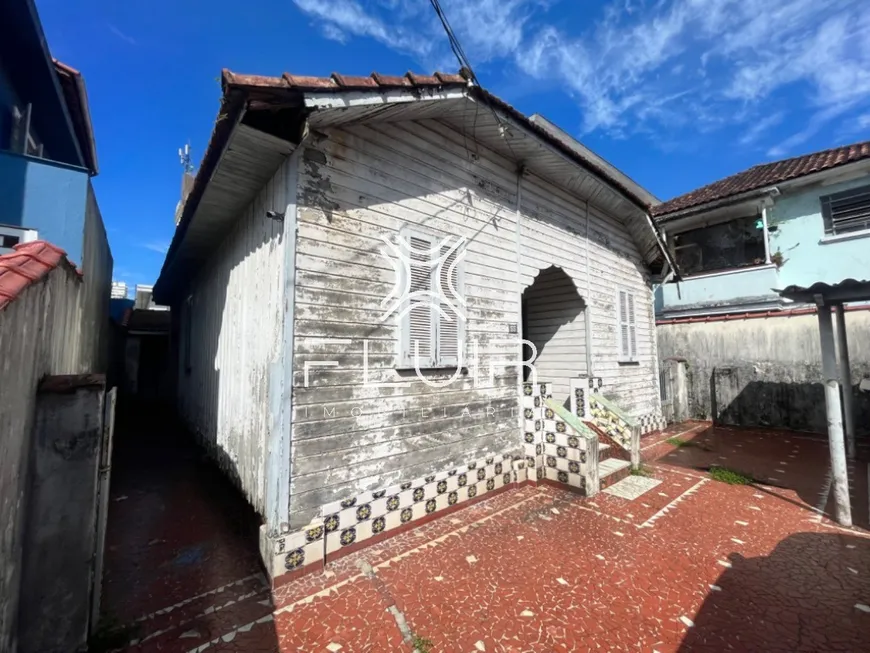 Foto 1 de Lote/Terreno à venda, 224m² em Boqueirão, Santos