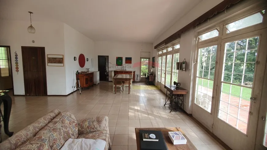 Foto 1 de Casa com 3 Quartos à venda, 254m² em Roseira, Mairiporã