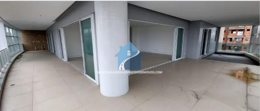 Foto 1 de Apartamento com 5 Quartos para venda ou aluguel, 538m² em Adrianópolis, Manaus