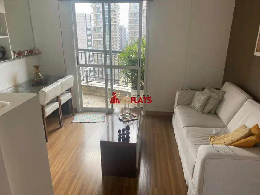 Foto 1 de Flat com 2 Quartos à venda, 58m² em Vila Nova Conceição, São Paulo