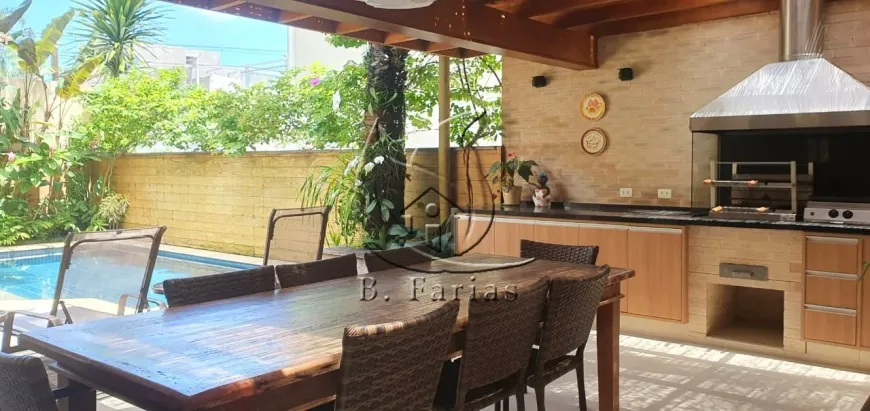 Foto 1 de Casa de Condomínio com 5 Quartos à venda, 450m² em Baleia, São Sebastião