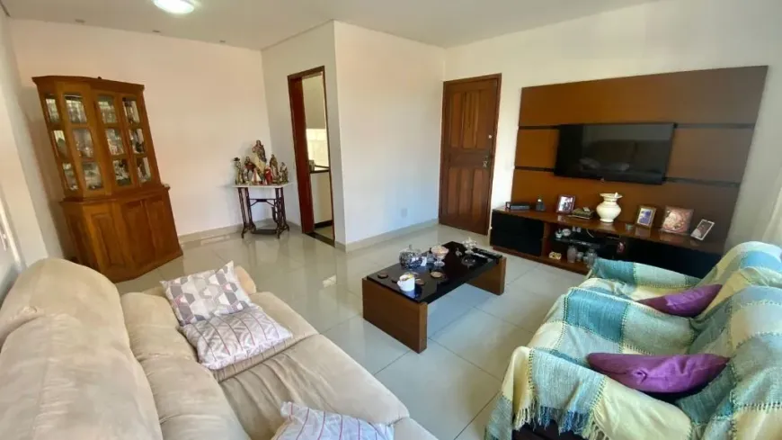 Foto 1 de Apartamento com 3 Quartos à venda, 95m² em Ouro Preto, Belo Horizonte