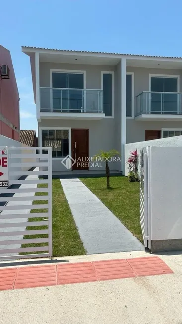 Foto 1 de Sobrado com 2 Quartos à venda, 85m² em Forquilhas, São José