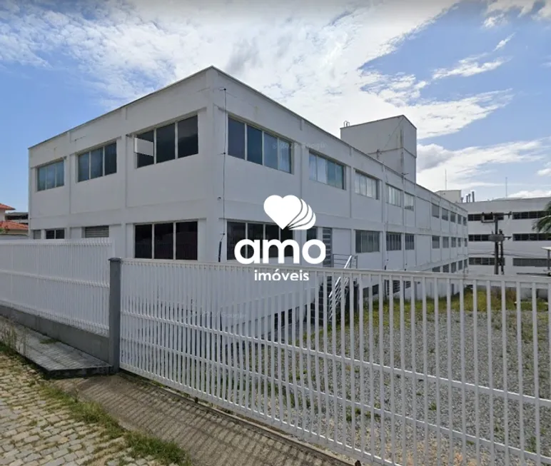 Foto 1 de Galpão/Depósito/Armazém à venda, 1620m² em Souza Cruz, Brusque