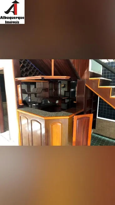 Foto 1 de Casa com 7 Quartos à venda, 900m² em Radional, São Luís