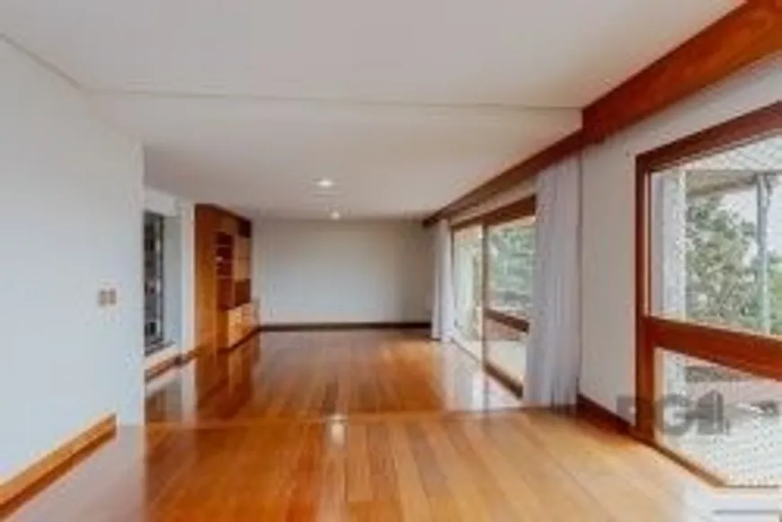 Foto 1 de Apartamento com 3 Quartos à venda, 198m² em Auxiliadora, Porto Alegre