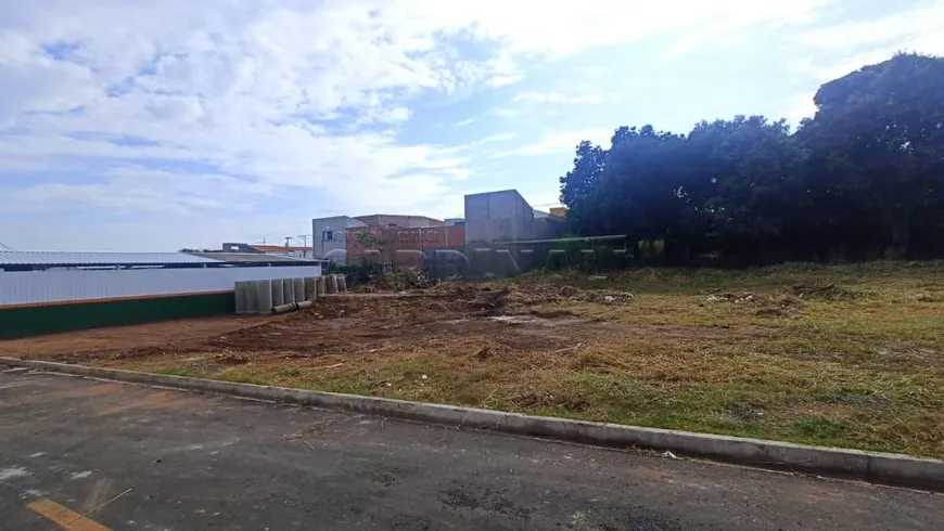 Foto 1 de Lote/Terreno à venda, 280m² em Vila Max, São Carlos