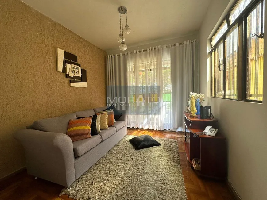 Foto 1 de Casa com 3 Quartos à venda, 180m² em Pindorama, Belo Horizonte