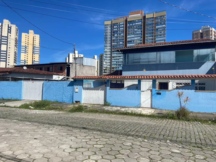 Foto 1 de com 14 Quartos para alugar, 400m² em Itapuã, Vila Velha