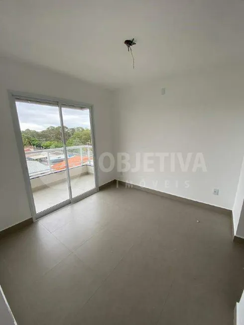 Foto 1 de Apartamento com 2 Quartos à venda, 67m² em Santa Mônica, Uberlândia