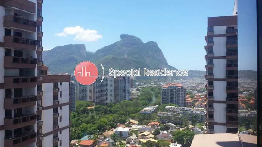 Foto 1 de Apartamento com 3 Quartos à venda, 137m² em Barra da Tijuca, Rio de Janeiro